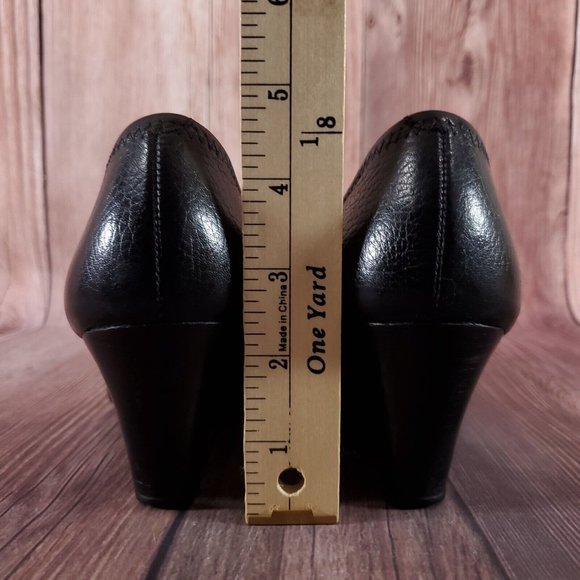 Tory Burch Logo Black Wedge Shoes- size 8 - Picture 11 of 16